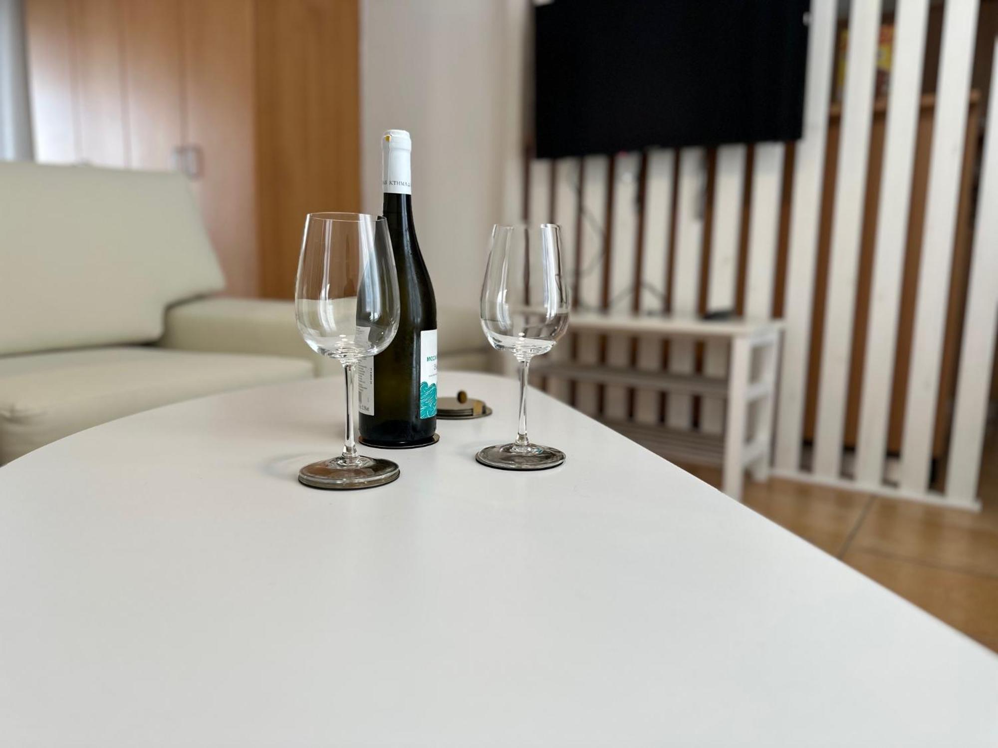 Apartment Nr1 White W Luxury Ba Between Train St. And Dt *