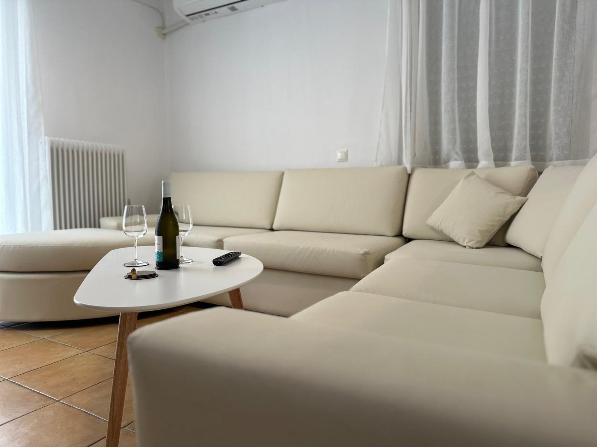 Apartment Nr1 White W Luxury Ba Between Train St. And Dt *
